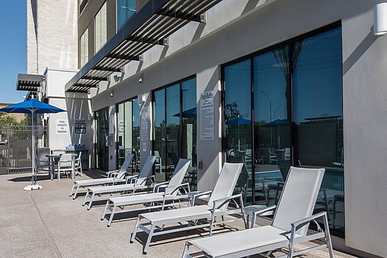 Hotel Express & - North - Happy Valley By Ihg 3*